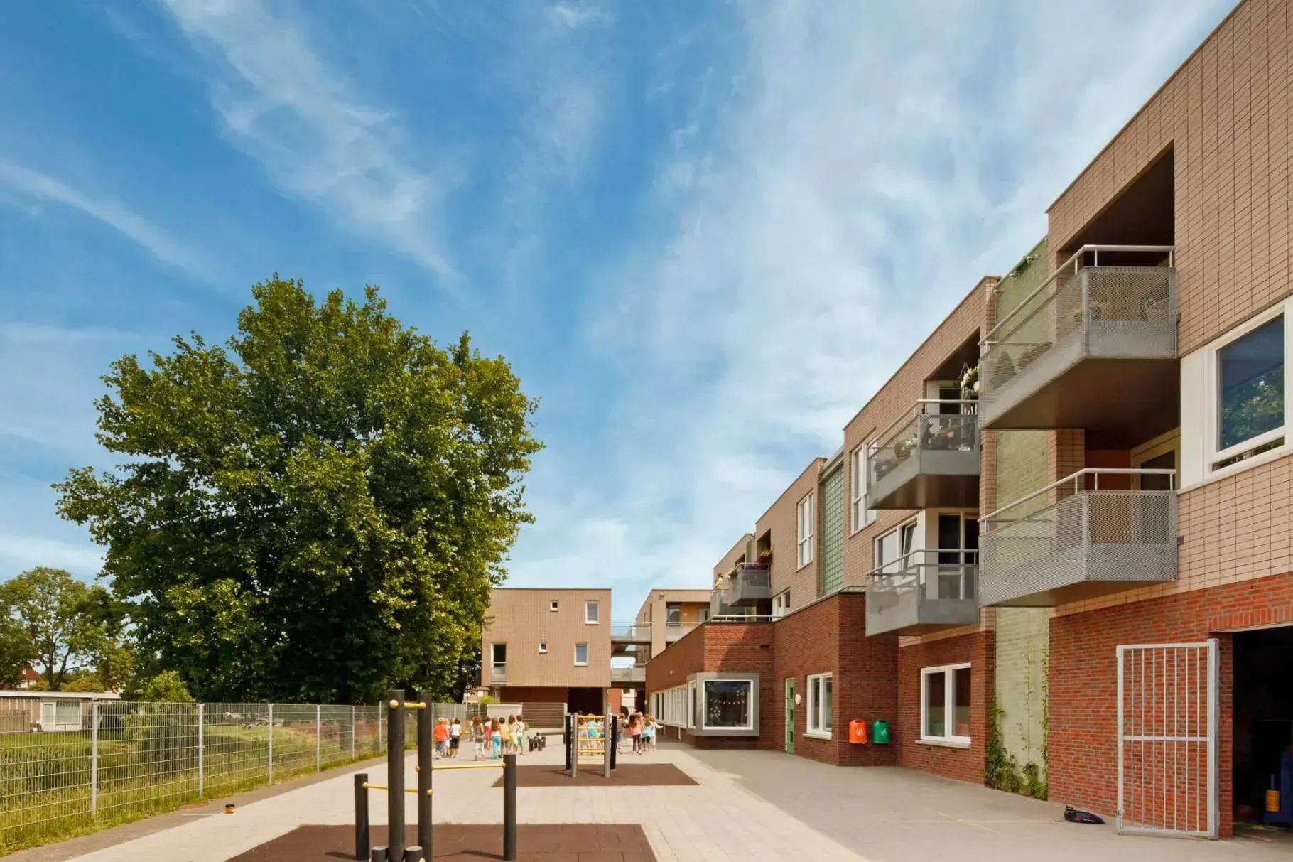 Multifunktionale Gemeinschaftseinrichtung – Roggel (DMV architecten) — Foto 1